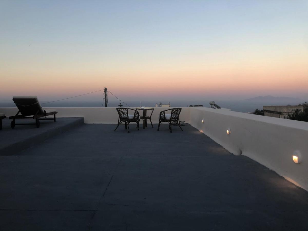 Amaryllis Suites Santorini Fira (Santorini) Exterior foto
