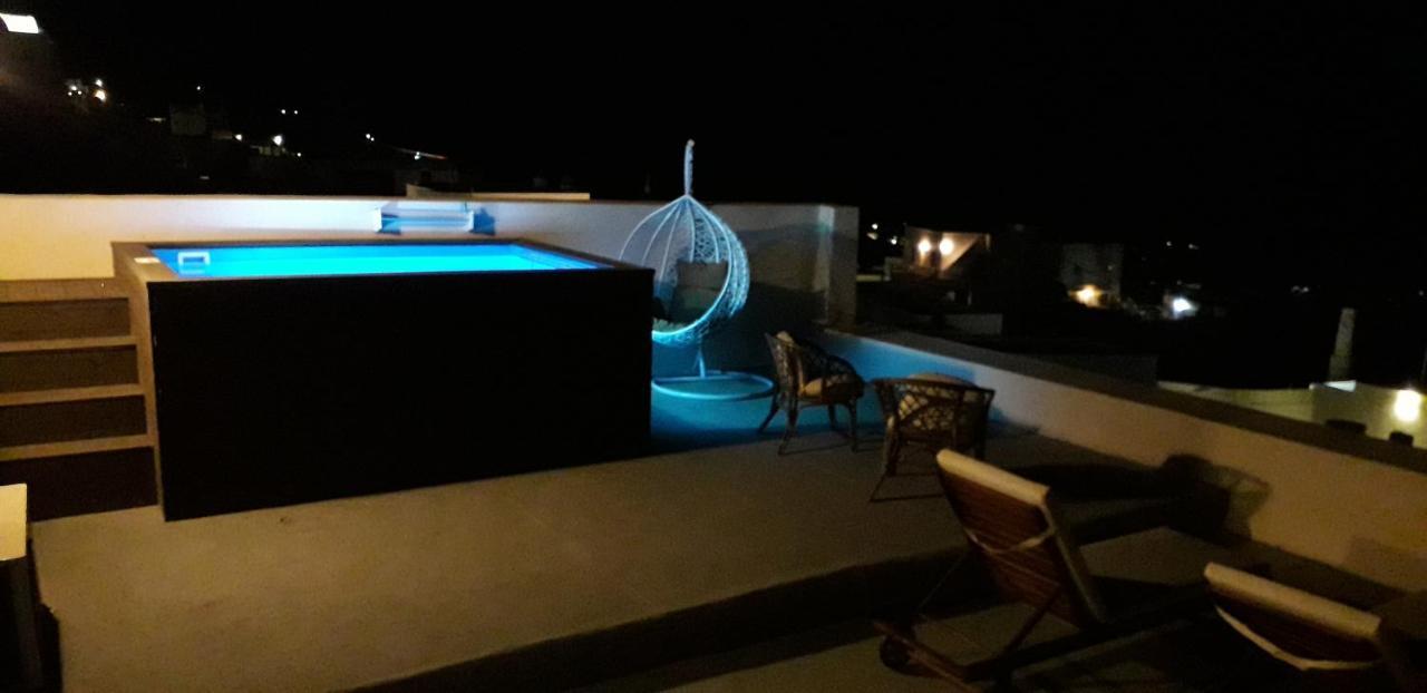 Amaryllis Suites Santorini Fira (Santorini) Exterior foto